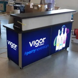 PULTOVI I PRIJENOSNI ŠANK - POS materijali i retail display rješenja | FED 